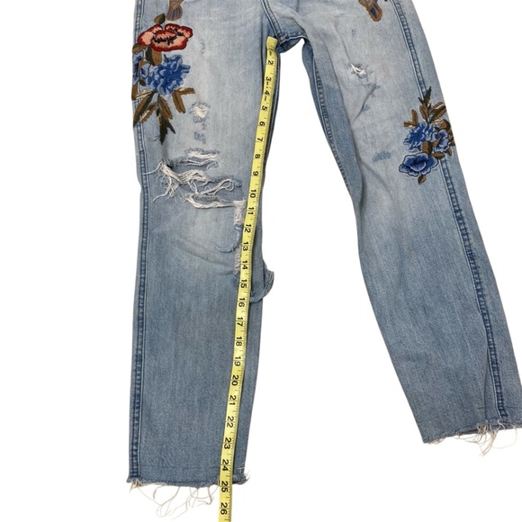 Abercrombie & Fitch Blue Straight Leg Embroidered Light Wash Jeans, Women’s 25 - Picture 7 of 10